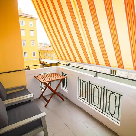 Tsliving App 4 Apartman *