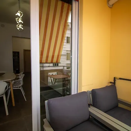 Tsliving App 4 * Triest